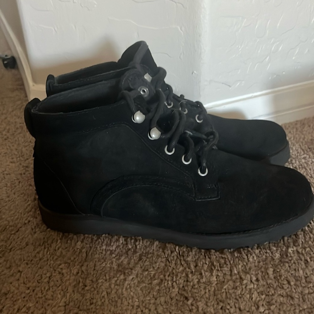 UGG ankle boots, fully lined